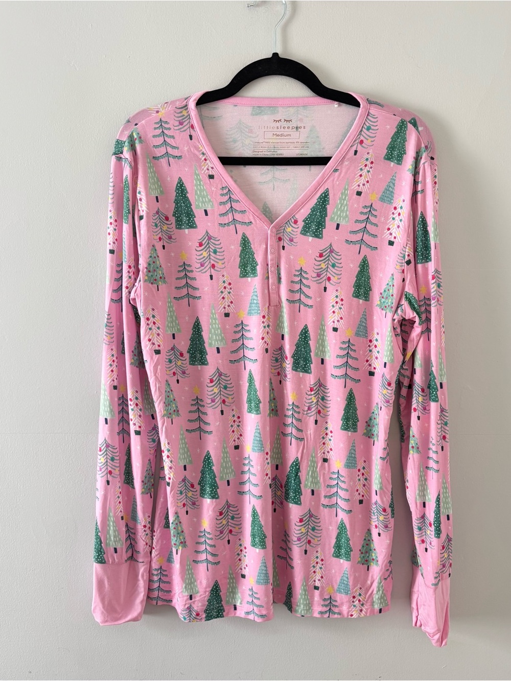 Little Sleepies Women’s Pink Twinkling Trees Bamboo Pajama Top Christmas - Picture 1 of 4